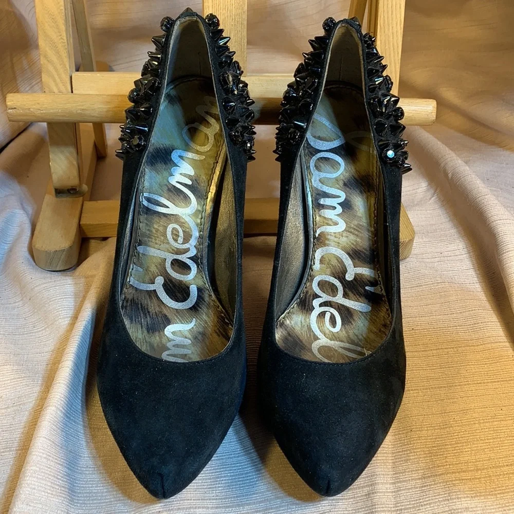 Sam Edelman almost NEW leather studded heels